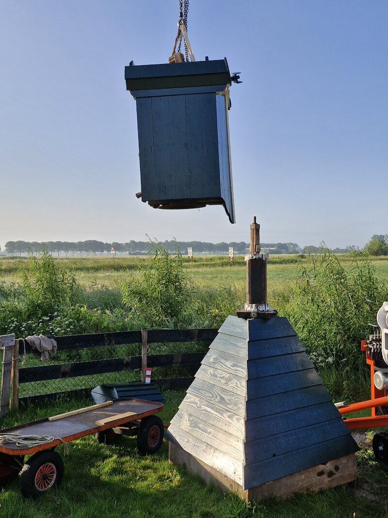Weidemolen bij De Eolus herbouwd